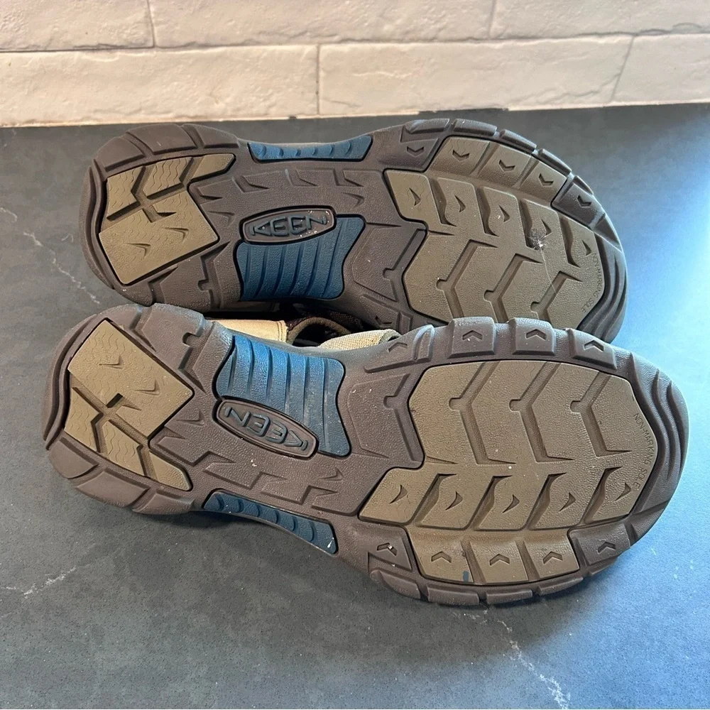 Keen sz 12 men’s Brown Outdoor Sandals